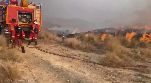 Tragedia en España: un incendio forestal dejó 12 muertos, desaparecidos y miles de hectáreas arrasadas